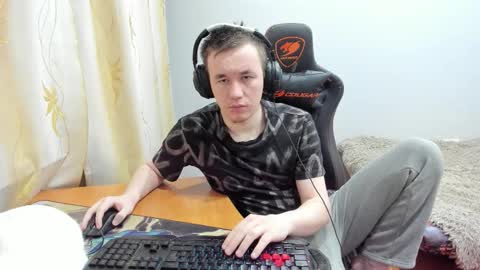 iliaskris online show from November 8, 12:05 pm