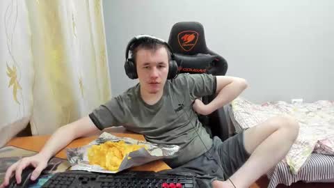 iliaskris online show from November 17, 12:16 am