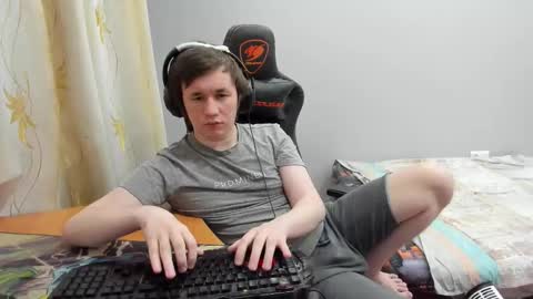 iliaskris online show from March 9, 2:32 pm