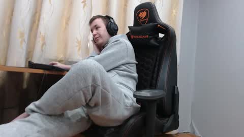 lord online show from December 2, 5:02 am