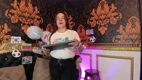 Snapshot of iliy_pervertedx chatting on June 16, 11:24 am LILY online show from June 16, 11:24 am