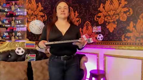 Snapshot of iliy_pervertedx chatting on June 17, 11:45 am LILY online show from June 17, 11:45 am
