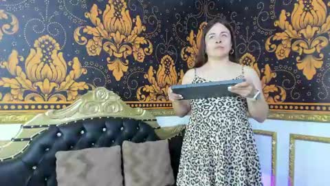 Snapshot of iliy_pervertedx chatting on July 29, 11:41 am LILY online show from July 29, 11:41 am