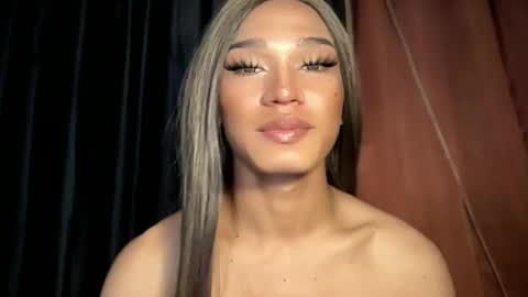 QUEEN KATH online show from February 10, 4:38 am