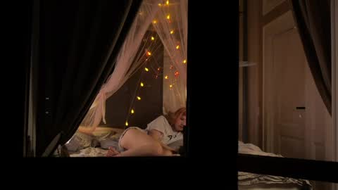 Snapshot of illegaldream chatting on March 2, 3:30 am Lindsey and Candice online show from March 2, 3:30 am