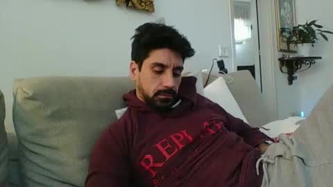 Snapshot of ilmangj90 chatting on January 28, 11:17 am ilmangj90 online show from January 28, 11:17 am