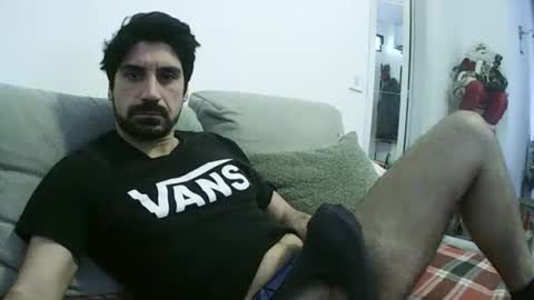 Snapshot of ilmangj90 chatting on January 7, 9:01 am ilmangj90 online show from January 7, 9:01 am