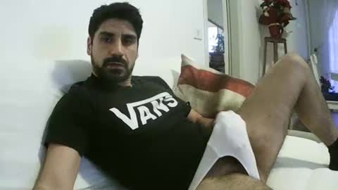 Snapshot of ilmangj90 chatting on January 13, 3:39 pm ilmangj90 online show from January 13, 3:39 pm