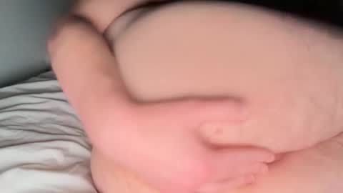 ilovedaddyhaha online show from December 1, 5:01 am