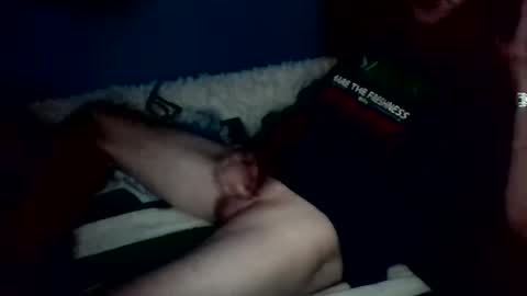 iloveitall86 online show from January 2, 7:12 am