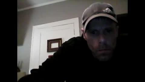Snapshot of ilovesquirterz1 chatting on January 19, 4:44 am Ilovesquirterz1 online show from January 19, 4:44 am