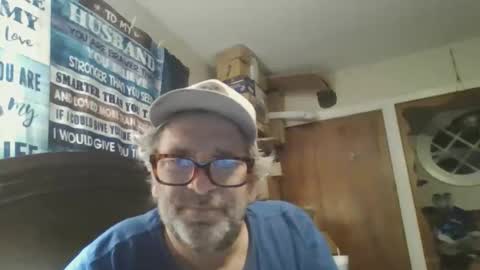 ilovetoshowoffagain online show from November 7, 11:38 pm