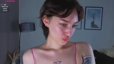 Hello everyone Im Lily online show from June 13, 1:14 am