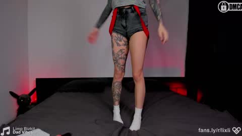 Snapshot of ilxil chatting on February 24, 9:32 am Li online show from February 24, 9:32 am