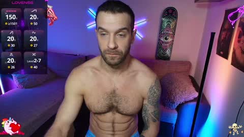 Snapshot of ilyafriend chatting on February 5, 6:35 am Ilya online show from February 5, 6:35 am