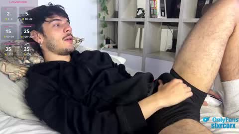 Snapshot of ilytheo chatting on March 12, 8:30 am Theo --- OnlyFans stxrcorx online show from March 12, 8:30 am