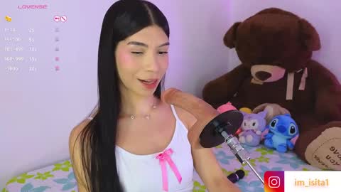 Snapshot of im__isabella chatting on May 21, 2:51 am Isa Vasquez online show from May 21, 2:51 am