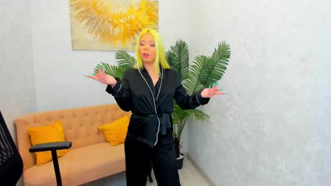 Roxy online show from January 22, 8:17 pm