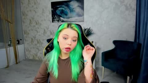 Roxy online show from February 25, 7:34 pm