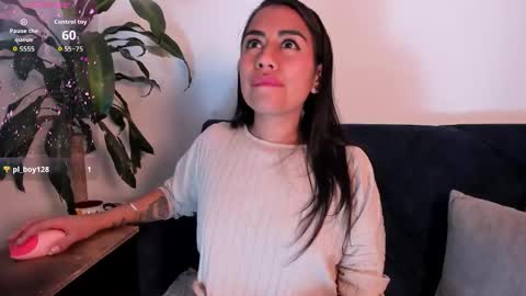 amber online show from November 11, 2:17 pm