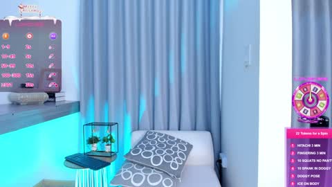  LUCY online show from December 10, 10:16 pm