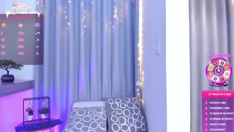  LUCY online show from December 24, 2:44 pm