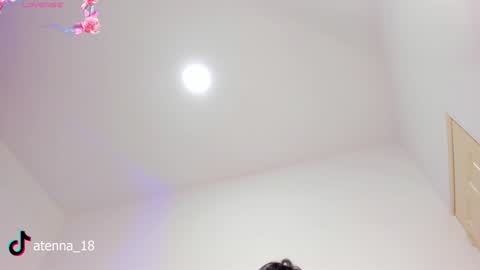 Atenea online show from December 10, 8:19 am