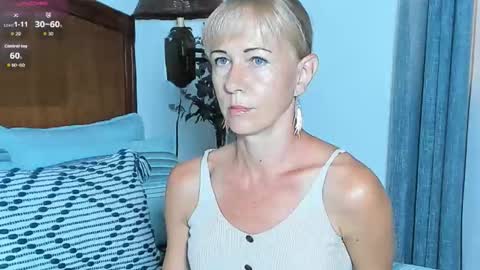 Christine -  online show from November 6, 12:50 pm