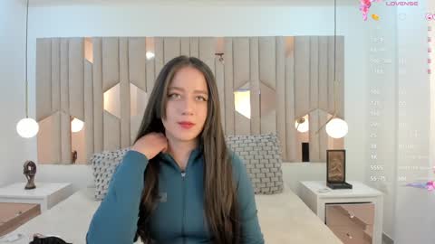 Caro   online show from December 7, 4:20 am