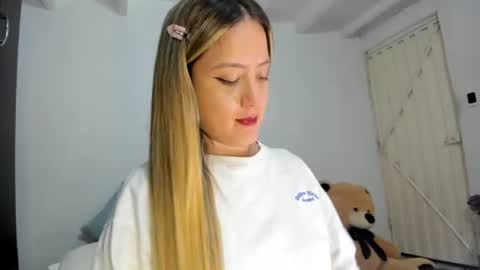 Caro   online show from July 18, 4:49 am
