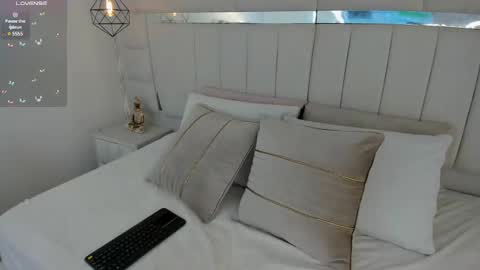 Snapshot of im_dalhia chatting on December 24, 12:22 pm DAHLIA online show from December 24, 12:22 pm