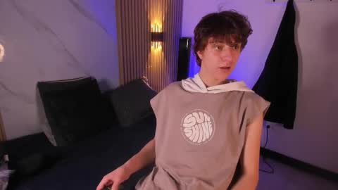 daren online show from December 19, 3:02 am