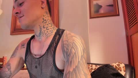 im_dominike online show from February 8, 10:40 pm