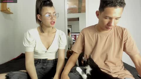 Sabrina  Jeremy online show from December 21, 2:37 pm