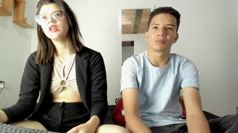 Sabrina  Jeremy online show from January 18, 9:45 pm