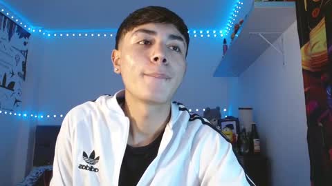 Snapshot of im_juanda chatting on December 9, 5:30 pm im_juanda online show from December 9, 5:30 pm