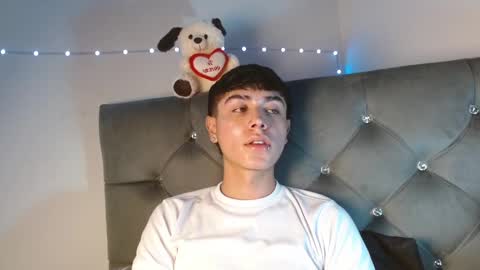 Snapshot of im_juanda chatting on February 3, 10:00 pm im_juanda online show from February 3, 10:00 pm