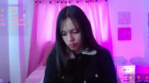 Snapshot of im_julietaa chatting on March 9, 9:19 pm Julieta online show from March 9, 9:19 pm