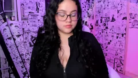 mei mei uwu online show from April 5, 2:31 am