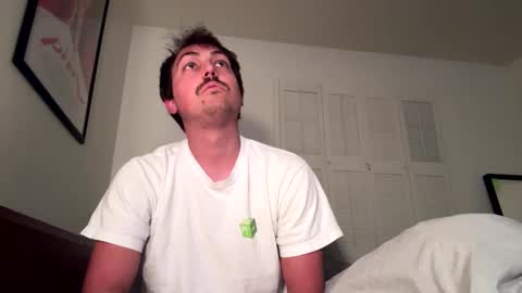 Snapshot of im_nervous chatting on September 27, 1:43 am im_nervous online show from September 27, 1:43 am