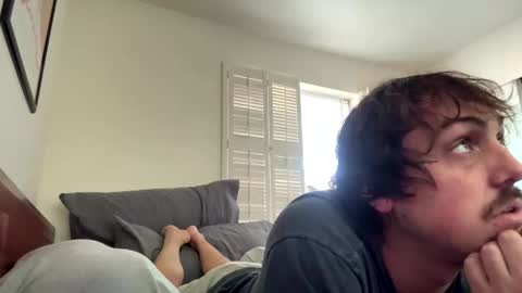 Snapshot of im_nervous chatting on February 5, 11:09 pm im_nervous online show from February 5, 11:09 pm
