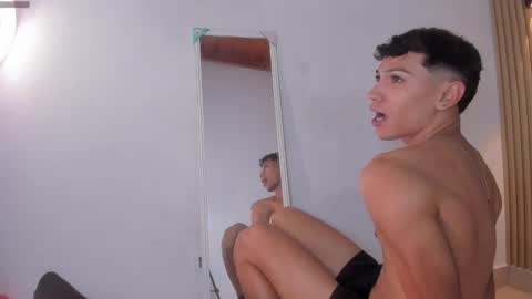 im_sebaslopez online show from March 8, 9:50 am