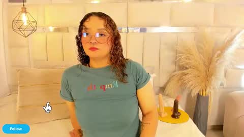 Tara Black online show from December 22, 4:31 am