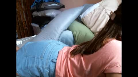 im_your_secret online show from December 3, 4:20 am