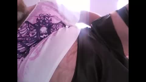 Snapshot of imagoodboyuk chatting on March 6, 9:36 am imagoodboyuk online show from March 6, 9:36 am