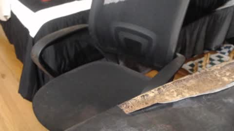 Imanlolo789   formerly known as Slimrodxxx  independent model online show from December 7, 7:49 am