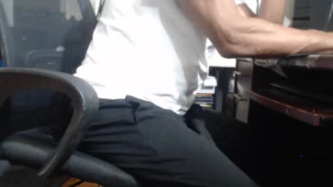 Imanlolo789   formerly known as Slimrodxxx  independent model online show from December 20, 11:12 pm