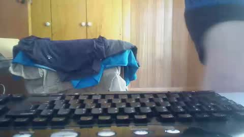 Snapshot of imaussiechris chatting on February 3, 12:31 am Aussie Guy online show from February 3, 12:31 am