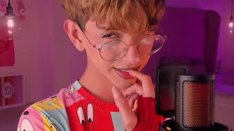 Damiano online show from September 17, 7:37 pm