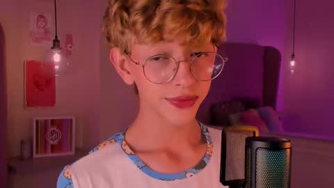 Damiano online show from October 25, 8:14 pm